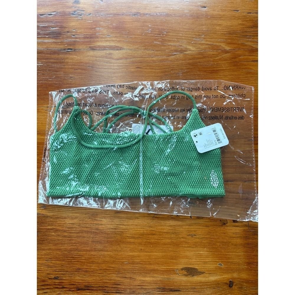 FREE PEOPLE Shuffle Bra green XS small strappy sports bra activewear new nwt - Picture 4 of 7